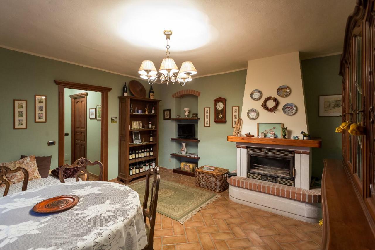 Relax Nel Noccioleto Guest House Novello Luaran gambar